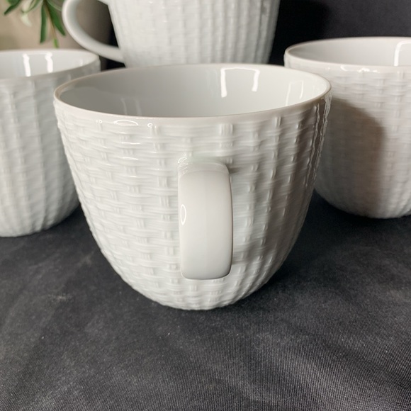 Palm by Michael Aram signed white basket weave mugs, set of 6 - Picture 4 of 10